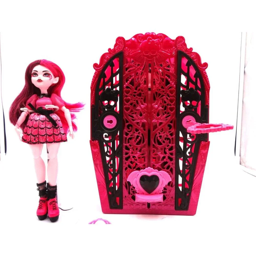 Monster High Skulltimate‎ Secrets Monster Mysteries Playset Secrets Garden Dolls